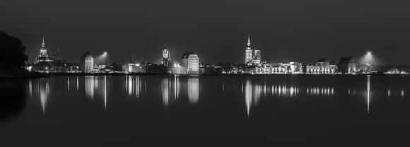 Stralsund bei Nacht 2